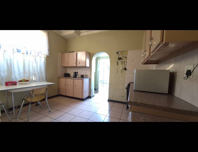 3 BEDROOM HOUSE FOR SALE IN ELSBURG